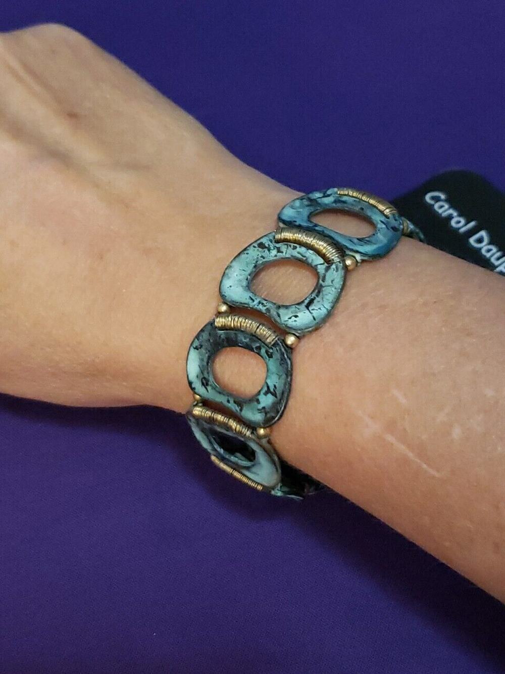 Carol Dauplaise Stretch Bracelet Light Blue & Black Stone, Gold Tone